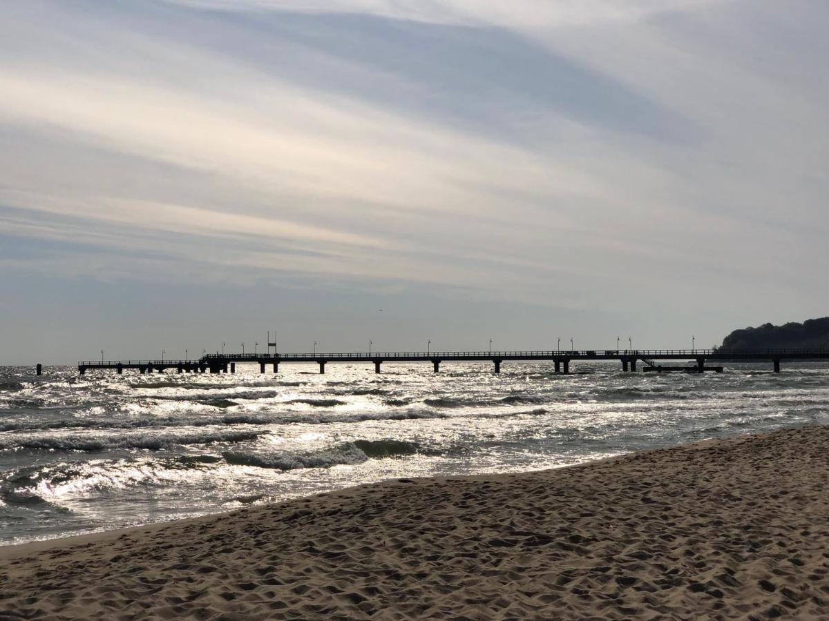 Ferienwohnung Strandeck - Inklusive Strandkorb In Den Sommermonaten Goehren  Buitenkant foto
